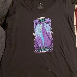 Maleficent shirt. Plus size 4 hot topic